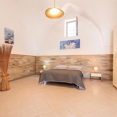 Riviera Dei Cigni - Comfort E Tranquillita Uggiano La Chiesa Luaran gambar